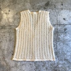 画像2: IVORY COLOR PATTERN CROCHET DESIGN KNIT VEST / Ladies M (2)