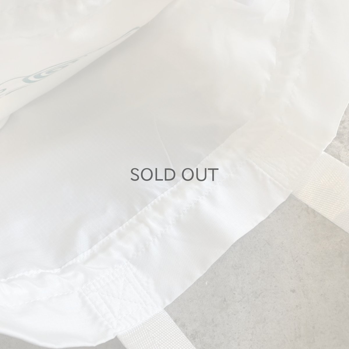 画像9: UNDERLAND × UBON 【笑門福来】　2022 巻雲巾着　/ WHITE×GREEN  (9)