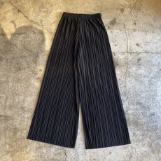 画像2: PLEATED DESIGN WIDE PANTS / FREE (2)