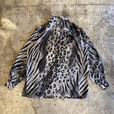 画像2: 2WAY COLLAR LEOPARD ZEBRA PATTERN DESIGN SHIRT / Ladies M (2)