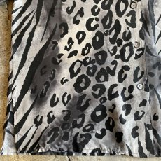 画像7: 2WAY COLLAR LEOPARD ZEBRA PATTERN DESIGN SHIRT / Ladies M (7)