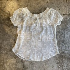 画像2: DESIGN EMBROIDERY SHEER TOPS / Ladies M (2)