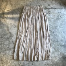 画像1: PALE TONE RANDOMLY PLEATED DESIGN SKIRT / W25~W33 (1)