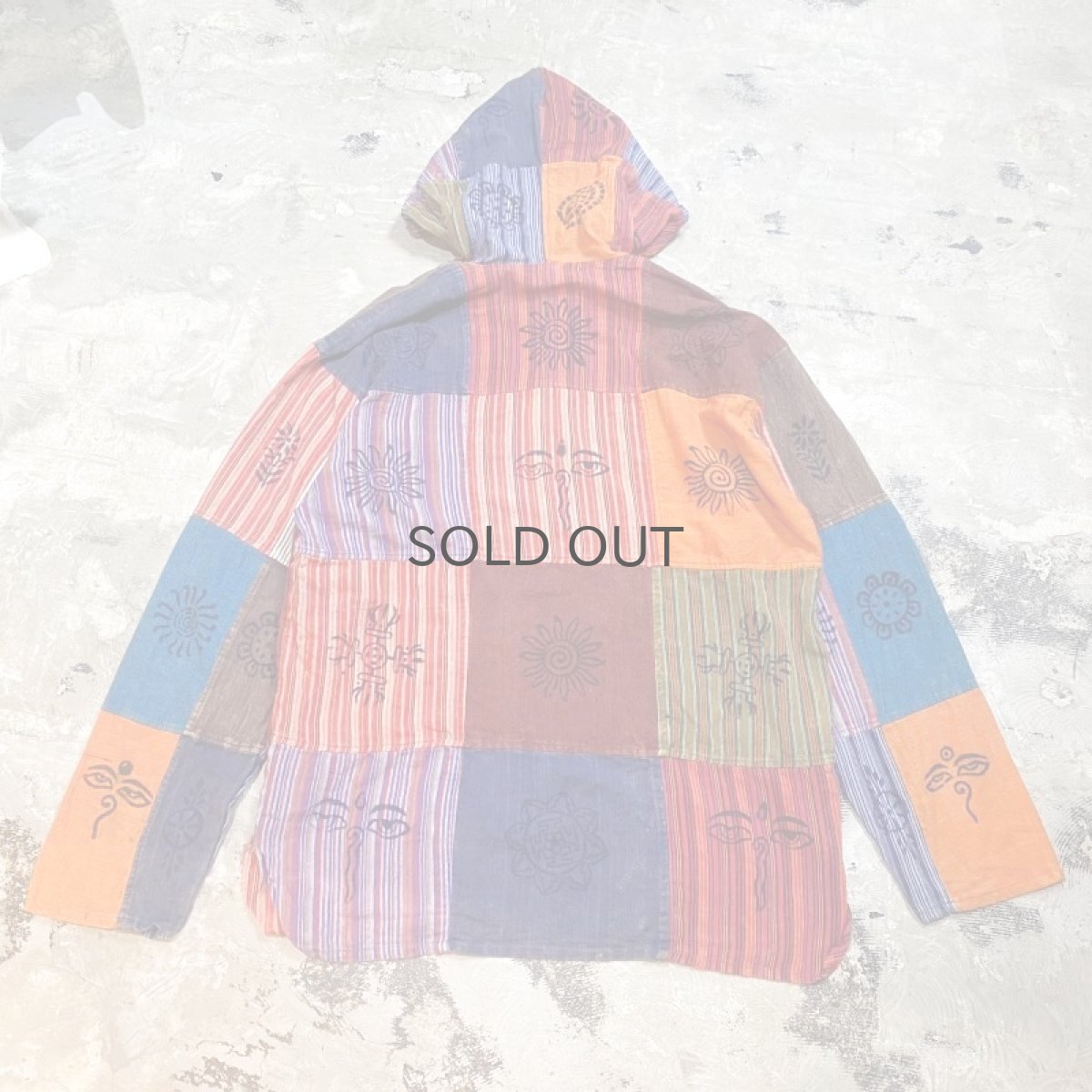 画像2: PATCHWORK VARIOUS PATTERN NATIVE ANORAK PARKA / Mens L~XL (2)