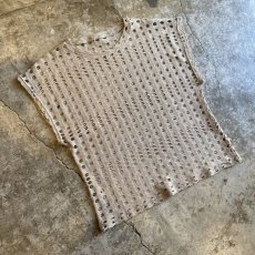 画像4: BEIGE COLOR DESIGN MESH N/S TOPS / Ladies L (4)