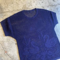 画像3: NAVY COLOR MESH SWAN PATTERN DESIGN S/S TOPS / Mens M (3)