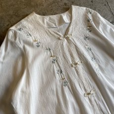 画像3: FLORAL EMBROIDERY CHINA L/S SHIRT / Ladies L (3)