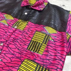 画像4: ALL OVER PATTERN SWITCHED BATIK S/S SHIRT / Mens XL (4)