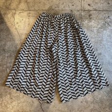 画像2: MONOCHROME ALL OVER PATTERN WIDE PANTS / FREE~W32 (2)