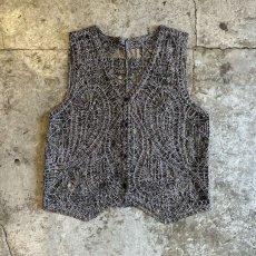 画像1: MONOCHROME PAISLEY PATTERN CROCHET DESIGN VEST / Ladies M (1)