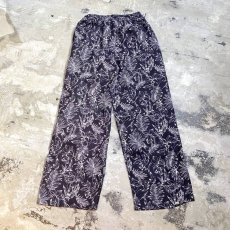 画像2: BOTANICAL PATTERN WIDE SILHOUETTE PANTS / ~W37 (2)