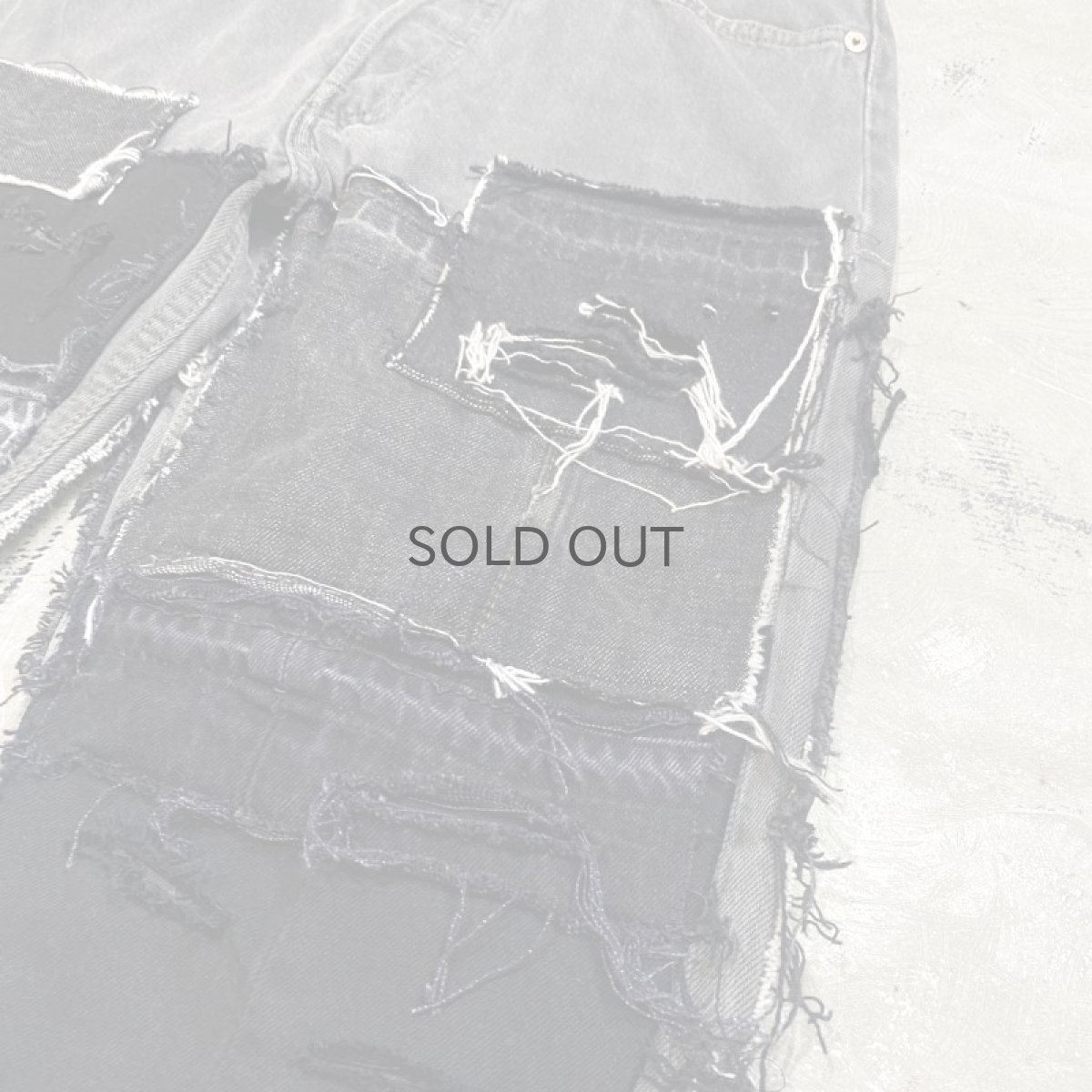 画像4: 【Wiz&Witch】"DIRTY BEAUTIFUL" DAMAGE ART JEANS / W31 (4)