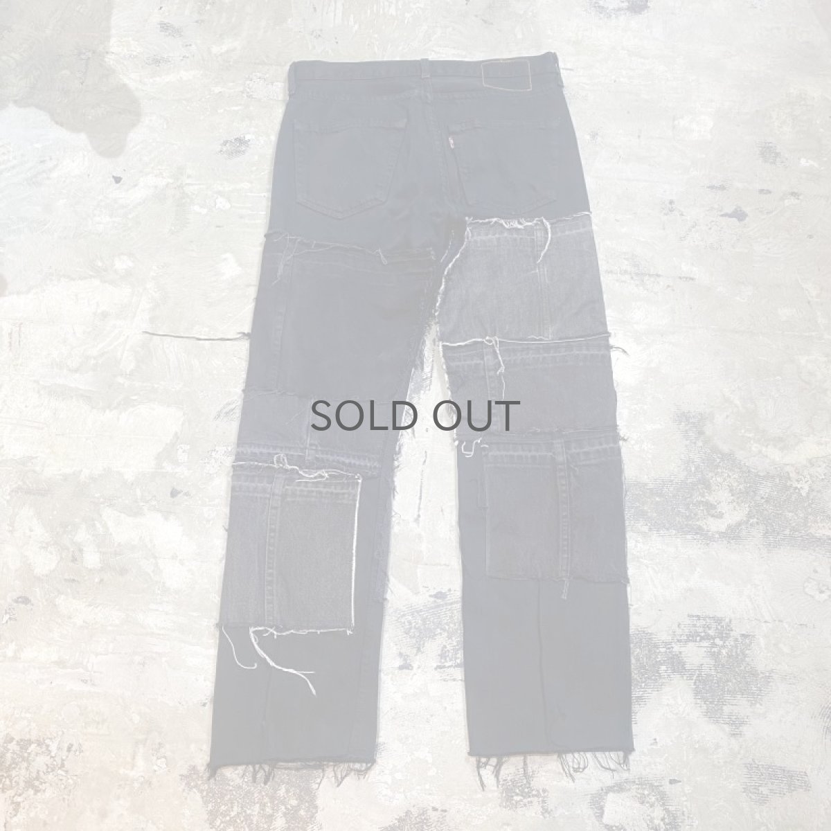 画像2: 【Wiz&Witch】"DIRTY BEAUTIFUL" DAMAGE ART JEANS / W32 (2)