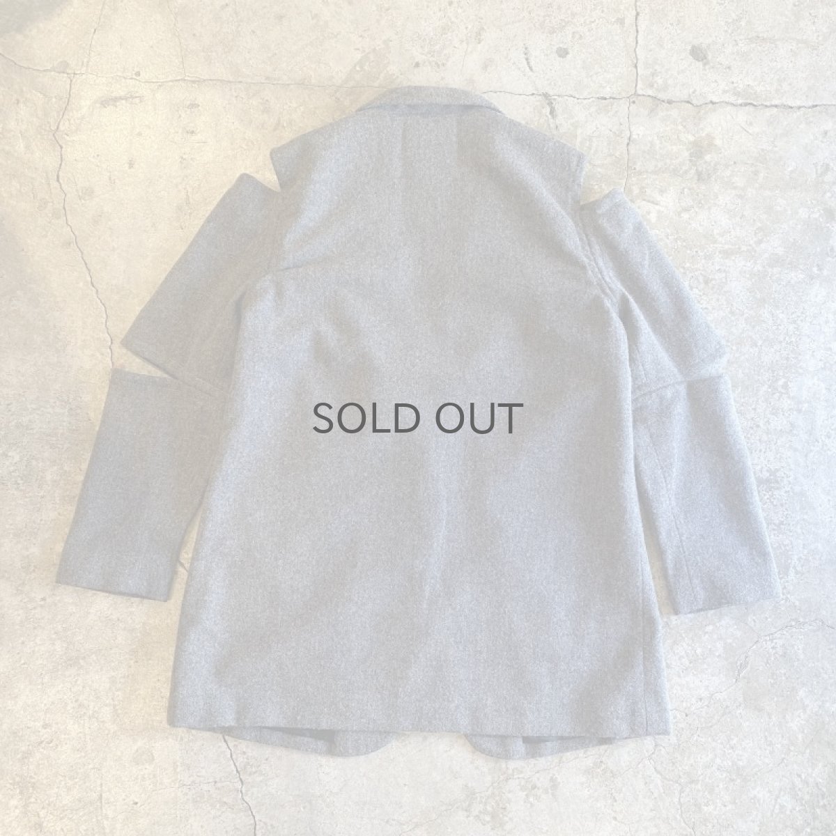 画像2: 【Wiz&Witch】"TRANSFORM" SHOULDER OFF WOOL TAYLOR JACKET / OS (2)