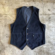 画像1: 【LEVI'S】BLACK COLOR CORDUROY DESIGN VEST / Ladies M / MADE IN USA (1)