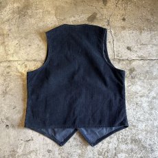 画像2: 【LEVI'S】BLACK COLOR CORDUROY DESIGN VEST / Ladies M / MADE IN USA (2)