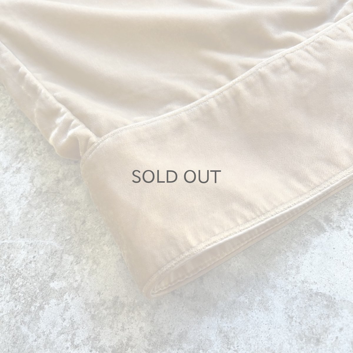 画像3: CAMEL COLOR VOLUME WIDE DESIGN HI WAIST VELVET PANTS /W20~W25 (3)