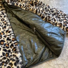 画像9: REVERSIBLE FAUX LEOPARD FUR QUILTING DESIGN ZIP UP JACKET / Ladies M (9)