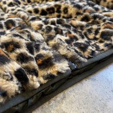 画像15: REVERSIBLE FAUX LEOPARD FUR QUILTING DESIGN ZIP UP JACKET / Ladies M (15)