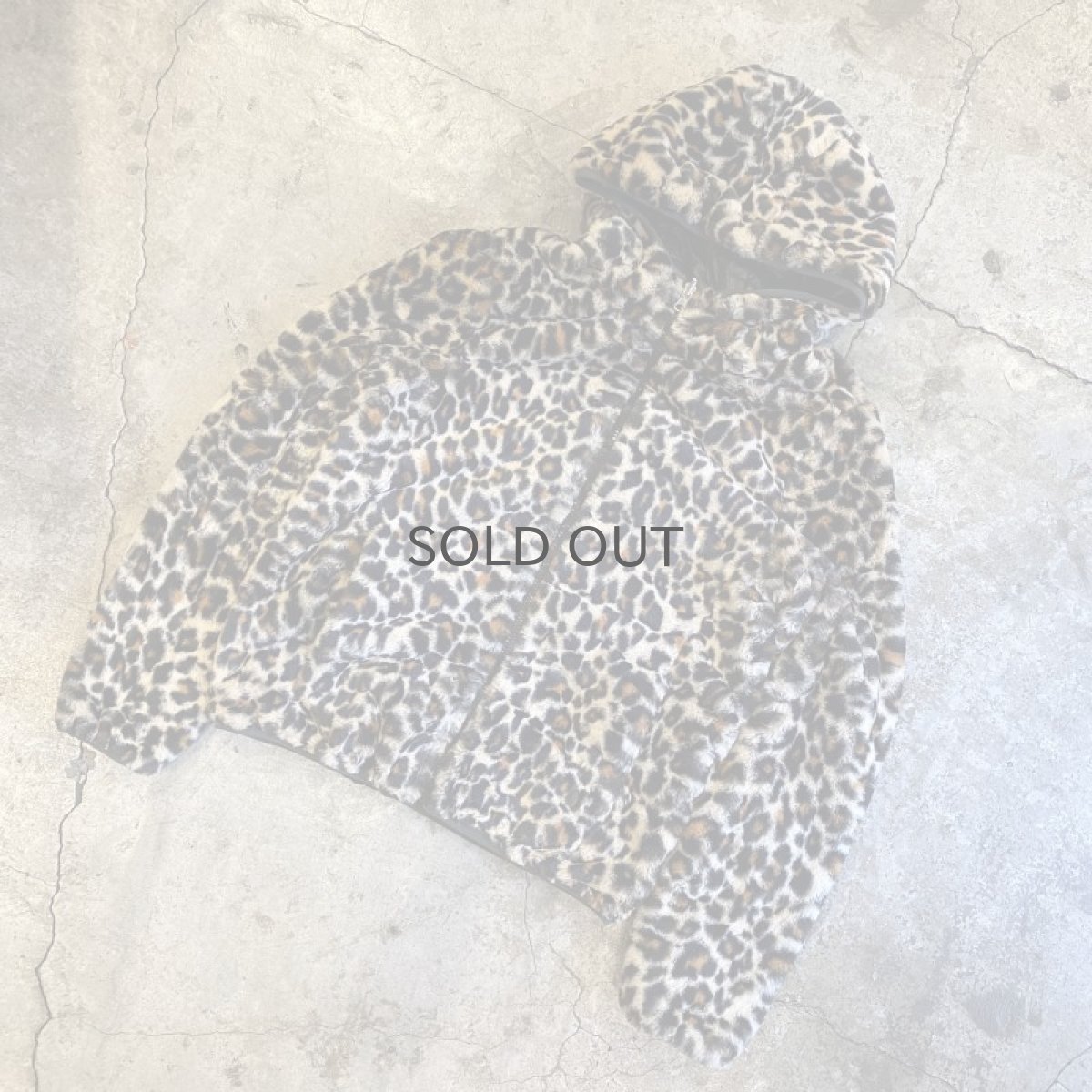 画像6: REVERSIBLE FAUX LEOPARD FUR QUILTING DESIGN ZIP UP JACKET / Ladies M (6)