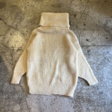 画像2: VOLUME NECK DESIGN MOHAIR KNIT SWEATER / Ladies M(FREE) (2)