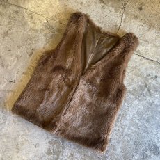 画像4: BROWN COLOR FAUX FUR DESIGN VEST / Ladies M (4)