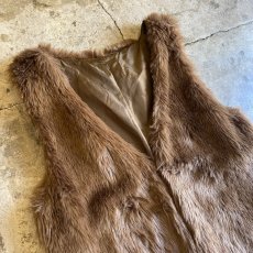 画像3: BROWN COLOR FAUX FUR DESIGN VEST / Ladies M (3)