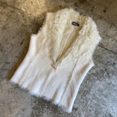 画像4: FAUX MOUTON DESIGN WHITE COLOR VEST / Ladies M (4)