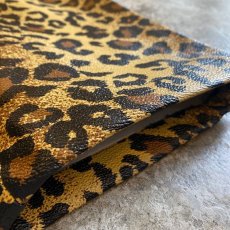 画像9: LEOPARD PATTERN FAUX LEATHER DESIGN PANTS / W25 (9)