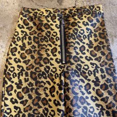 画像5: LEOPARD PATTERN FAUX LEATHER DESIGN PANTS / W25 (5)