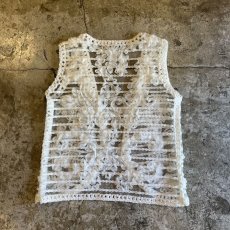 画像2: ALL OVER FLORAL EMBROIDERY DESIGN SHEER VEST / Ladies M (2)