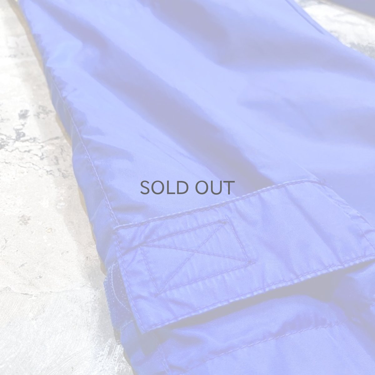 画像7: 【adidas】BLUE COLOR SIDE LINE NYLON PANTS / W26~ (7)
