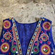 画像8: ALL OVER COLOR NATIVE EMBROIDERY PATTERN VEST / Ladies M  (8)