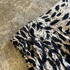 画像9: MONOCHROME COLOR LEOPARD PATTERN SIDE SLIT DESIGN SKIRT / W28~W31(46) (9)