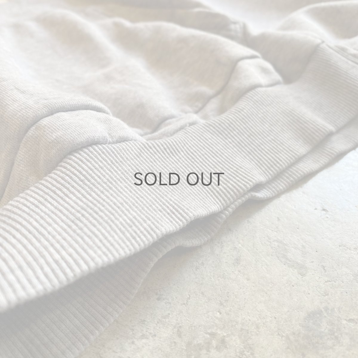 画像10: 【Wiz&Witch】"UNITED" SHOULDER OFF SWEAT N/S BIG TOPS / OS (10)