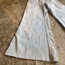 画像8: 70's VINTAGE EMBROIDERY WIDE FLARE BOTTOM DENIM PANTS / W27 (8)