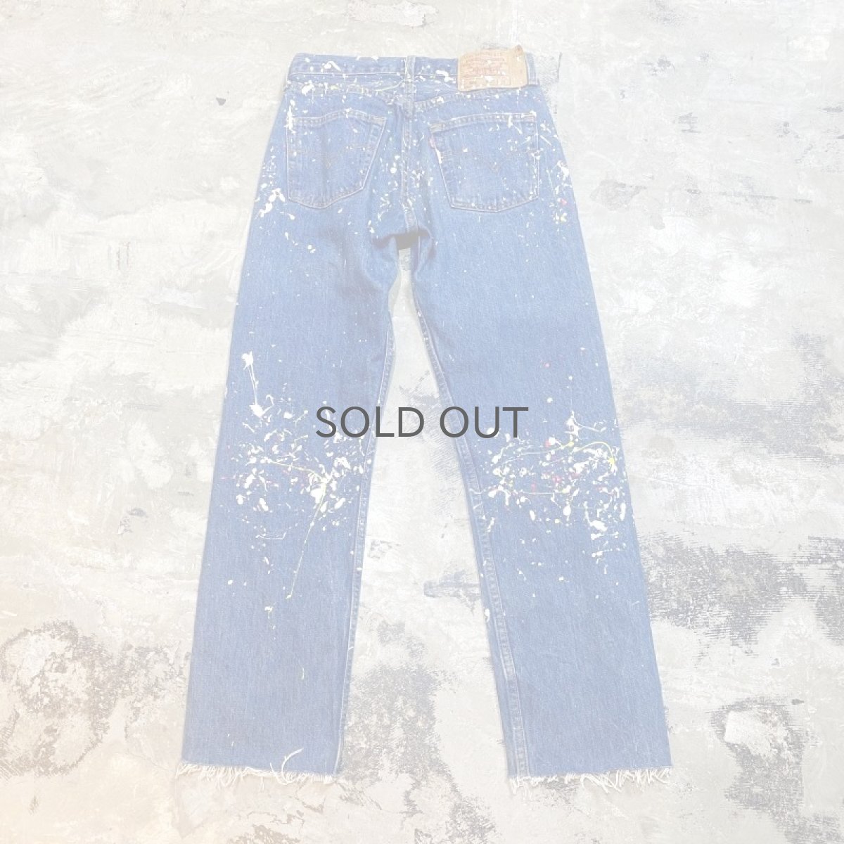 画像2: OLD【LEVI'S】501 PAINTED DENIM PANTS / W29 / MADE IN USA (2)