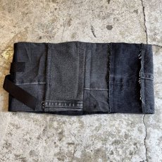 画像2: 【Wiz&Witch】"WEIRD" PATCHWORK BLACK DENIM WRAP CORSET / OS (2)