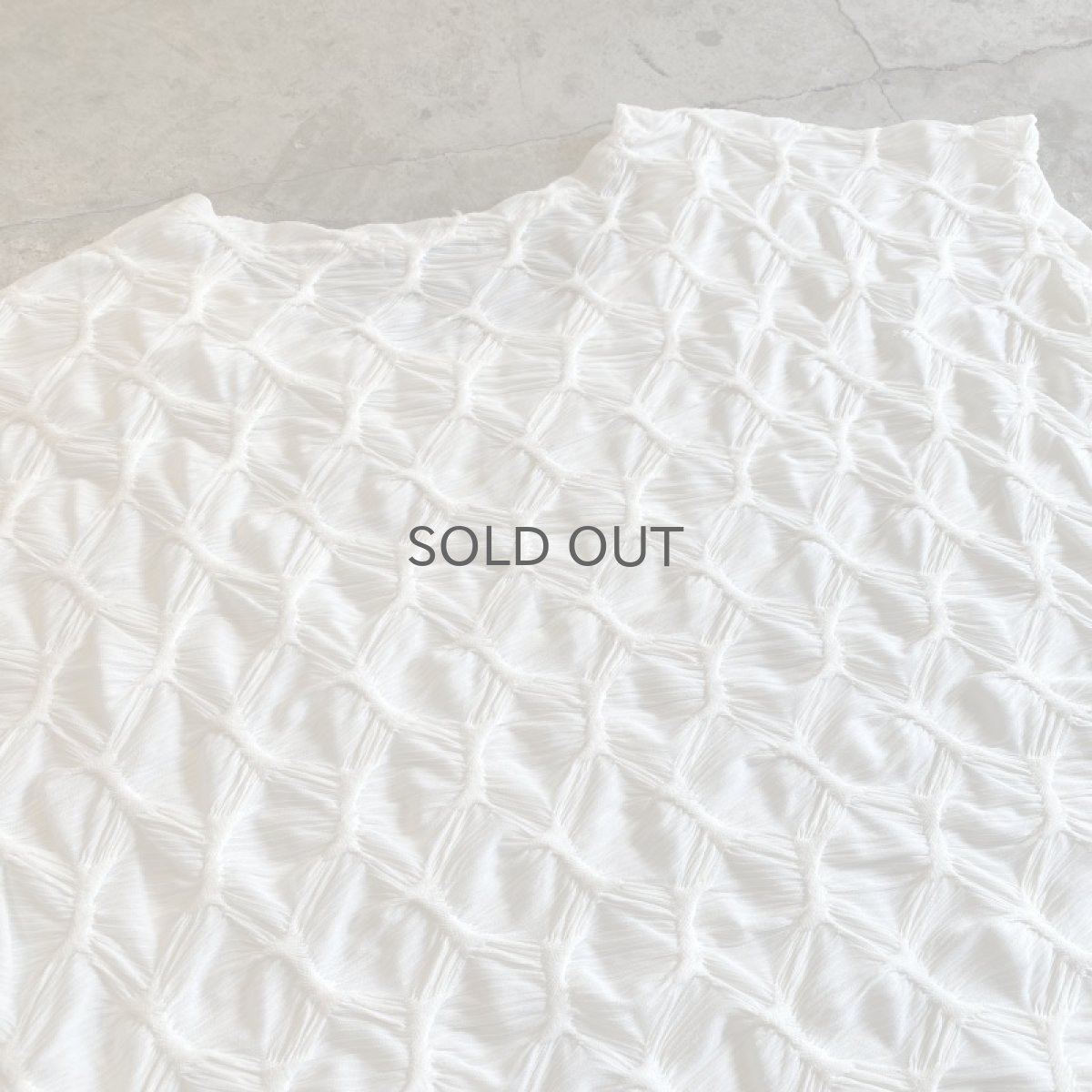 画像10: THREE DIMENSIONAL IVORY COLOR BIG TOPS / Ladies L (10)