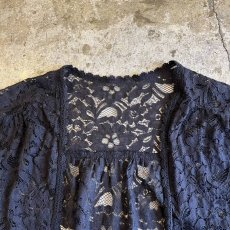 画像7: ALL OVER LACE PATTERN FRINGE DESIGN SHORT CARDIGAN / Ladies M (7)