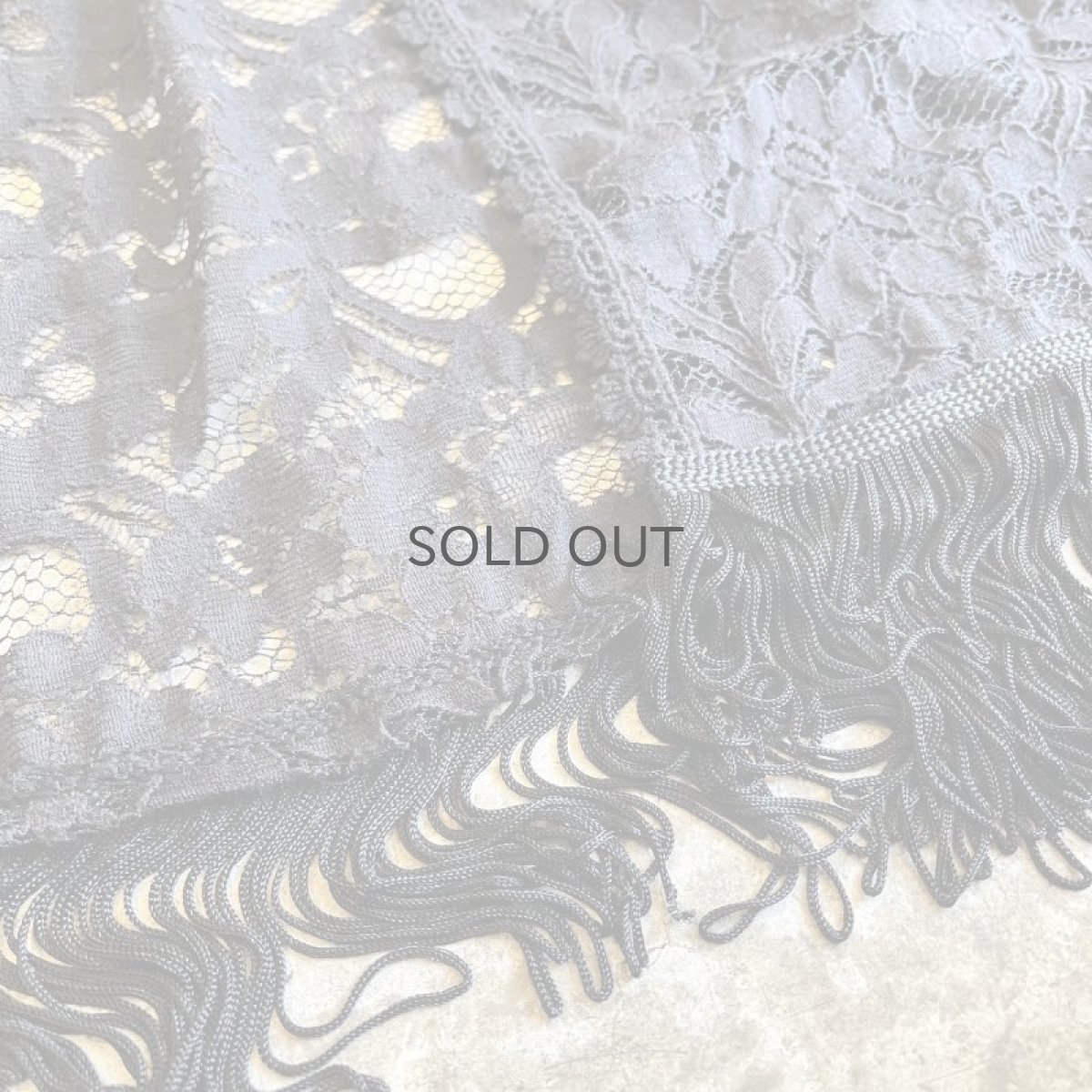 画像9: ALL OVER LACE PATTERN FRINGE DESIGN SHORT CARDIGAN / Ladies M (9)