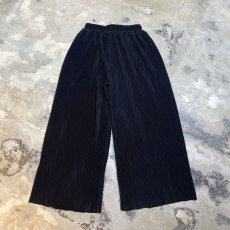 画像1: BLACK COLOR PLEATED WIDE SILHOUETTE PANTS / W23~ (1)