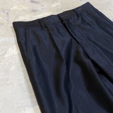 画像3: LUSTER BLACK COLOR TUCK SLACKS / W30 (3)