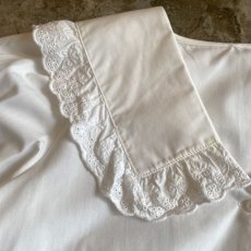 画像5: WHITE COLOR FRILL DESIGN COLLAR COTTON SHIRT / Ladies M (5)