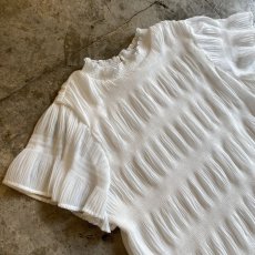 画像3: WHITE COLOR PLEATS DESIGN FRILL NECK S/S TOPS / Ladies M (3)