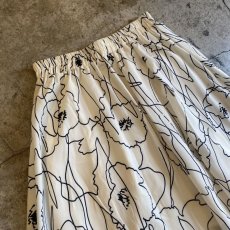 画像3: FLORAL PATTERN DESIGN FLARE LONG SKIRT / W22~W29 (3)