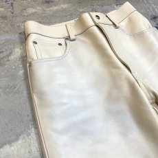 画像3: IVORY COLOR LEATHER STRAIGHT SILHOUETTE PANTS / W29 (3)