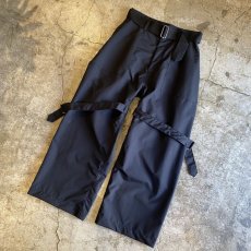 画像4: 【WONDERGROUND】NEO BONDAGE NYLON WIDE PANTS / OS / BLACK (4)