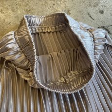 画像8: SILVER COLOR FLARE PLEATS DESIGN SKIRT / W23~W33 (8)