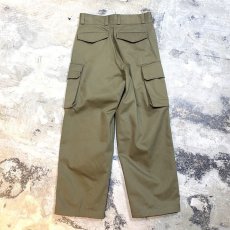 画像2: OLIVE COLOR EURO MILITARY CARGO PANTS / W30 (2)